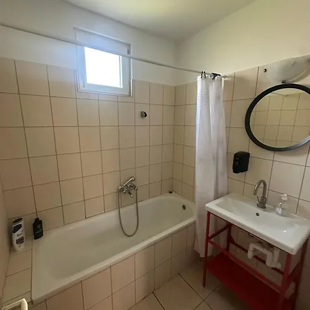Heera Apartmans *