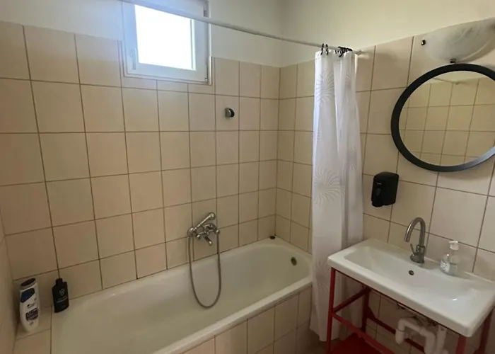 Heera Apartmans *